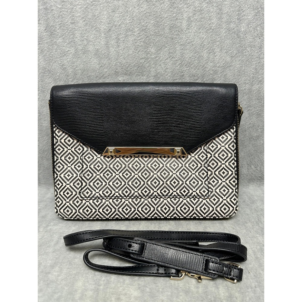 Stella & Dot Crossbody Bag Black White Geometric Woven Envelope Gold Hardware